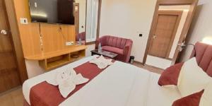 Hotel Bhagwati Grand, Jhansi