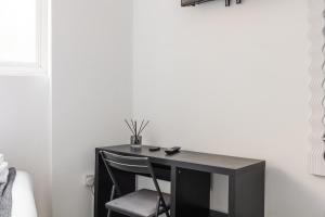 New! Serene Deptford Studio by Station & Greenwich