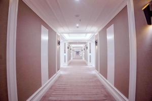 Khemarak Hotel 凯娜酒店