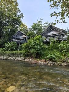 Kanopi Kalong Riverside Villa 2 Tent Ulu Yam Batang Kali