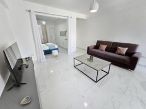 Saphire Suites No 14