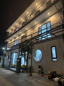 Honeybee Villa