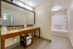 Comfort Suites Lady Lake - The Villages