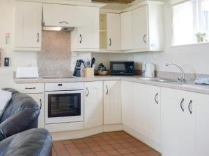 The Parlour - Uk6717