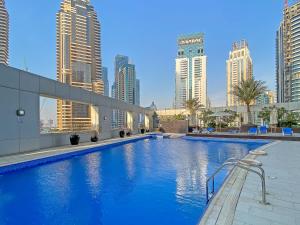 Free housekeeping visits during your stay - StayShort - 2 Bed in Marina that Sleeps 2 with a City View