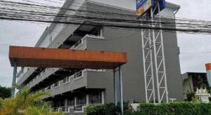 Capital O 75406 Hotel M Rojana