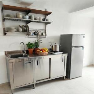 IL GIARDINO SEGRETO - Vista Torre Rossa, Centro Asti, NO ZTL