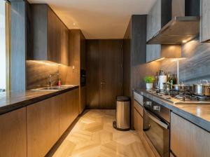 FIVE Palm | Stunning Sea-View Luxury 2BR Apartment