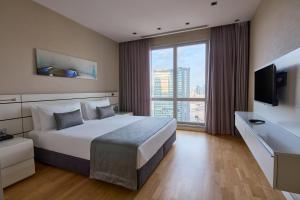 Anthill Suites
