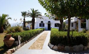 Villa Mantalena Skyros Greece