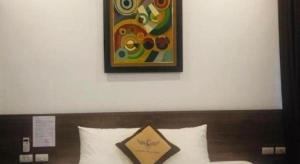 LAKESIDE DAILAI HOTEL