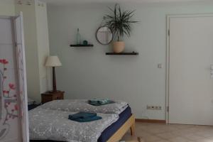 NEU Fewo im Bauernhaus mit idyllischem Innenhof und Naturgarten