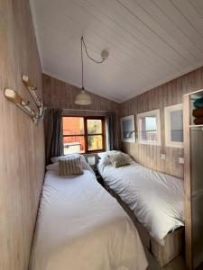 Branscombe Chalet on the Beach