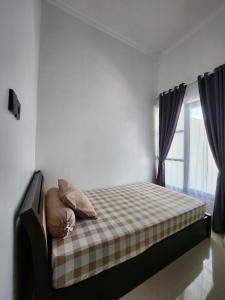 Villa Jingga Joyogrand Malang