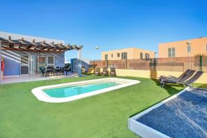 Villa Aurea House by Villa Plus