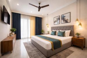 Hotel PKD Vrindavan Near 100 Futta Main Road