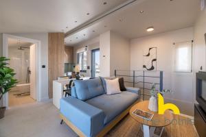 Luxury Maisonette W Jacuzzi & Acropolis View