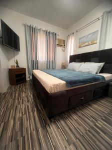 4BR Villa in an Exclusive High-End Subdivision