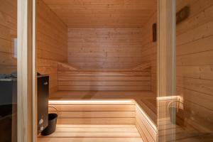 Chalet Quatre Coeurs, Saint Gervais - by EMERALD STAY