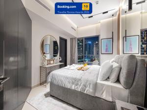 Direct Burj Khalifa View - Luxury 1BR - Walk to Dubai Mall