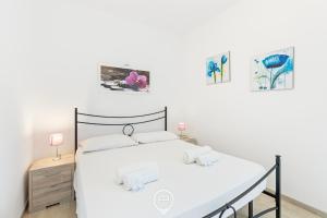 Exclusive Seaview Apartment in front of the beach