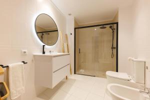 Bravissimo Plaça de la Independència, Morning Sun