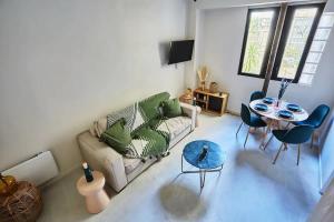 Charmant loft lumineux avec mezzanine Paris 11 - 4P