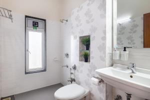 Treat Homes Service Apartment in BKC Siddhant 601