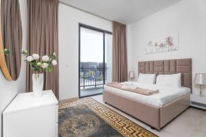 Nasma Luxury Stays - Stylish coastal Villa near beach