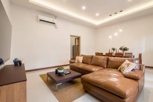 Baan Surawong 390 Heritag house