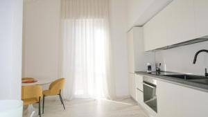 Yuna Rent - Vittorio 50 Apartment