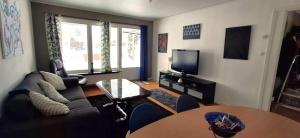 Charming house near the lake in Hassela