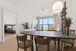 Eurovea Tower Apartment 33floor free Parking