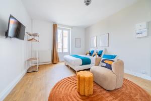 Warm and Cozy Studio in the Heart of Issy-les-Moulineaux