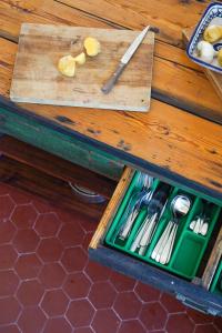 Sunny cocoon with harbor view