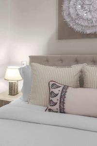 Stylish Chelsea Flat Near Harrods