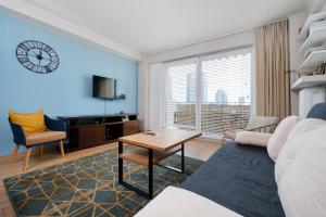 Downtown Łódź Urban Stay Apartment by BookingHost