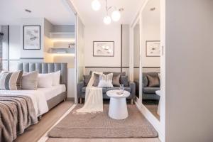 1 BR 5 Mins BTS Bearing 7-11 and Lotus