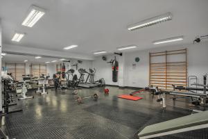 Marbella Real Golden Mile - 4 Bedroom Apartment by Finest Rentals