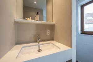 Stylish Apartment with Sunny Terrace in the Heart of Knokke - parking Included