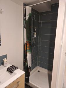 Jeny 3 - Duplex 4 pers - Wifi - 10mn Hypercentre - Lave linge - Calme