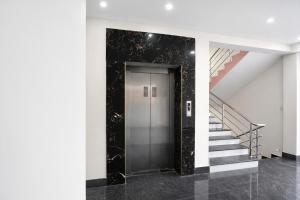 FabHotel Golden Suites Near Puri Beach