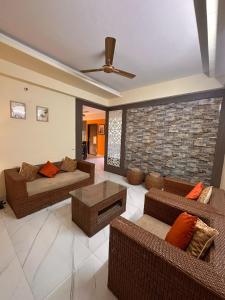 Hawa Homes Aura 1 Room with shared kitchen & Terrace