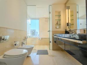 Views & Pool Access at JW Marriott Dubai Marina