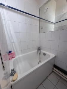 Paris Saint Maurice Montgolfier