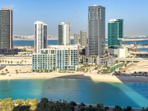 Apartment with Full Mangrove View - Reem Island