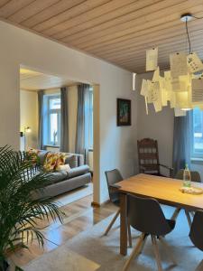 Feinzeit Cozy Rosy - 1-2 Schlafzimmer, 4-6 Gäste, Parkplatz