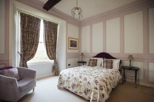 Elegant Pembrokeshire Country House - Sleeps 17