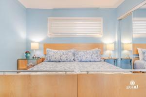 Gone Coastal 0.8 miles to beach