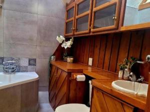 Sandstone Escape Guesthouse